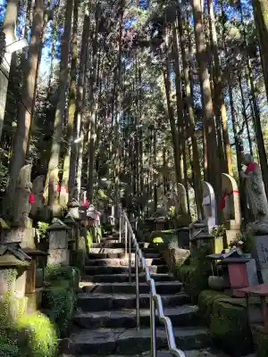 宝山寺奥之院(奈良県)