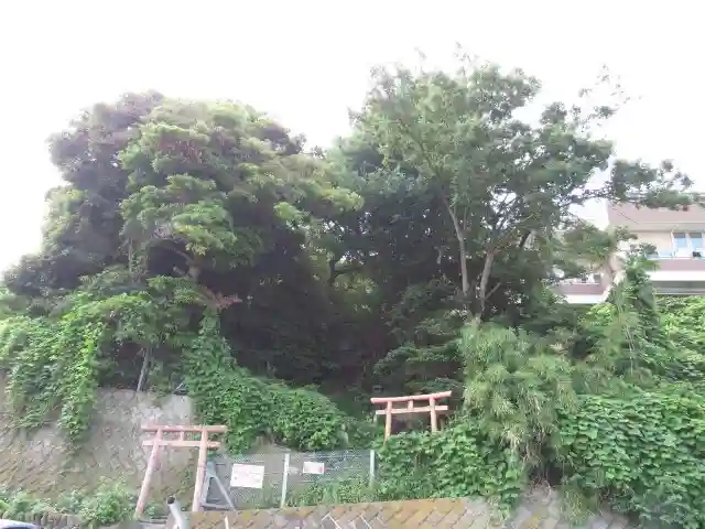 楠森稲荷神社(神奈川県)