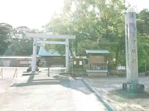 神明社（本宿神明社）の鳥居