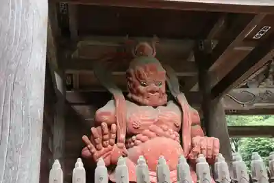 満願寺の像