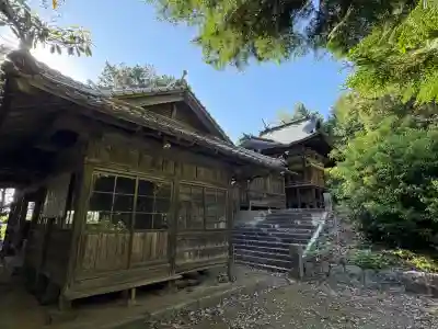 龍田神社の{uncategorized: "未分類", other: "その他", undefined: "問題あり", building: "その他建物", grave: "お墓", sacred_gate: "鳥居", guardian: "狛犬", statue: "像", buddha: "仏像", history: "歴史", nature: "自然", garden: "庭園", animal: "動物", pagoda: "塔", temizu: "手水舎", mountain_gate: "山門・神門", sanctuary: "本殿・本堂", subordinate: "末社・摂社", art: "芸術", scenery: "景色", jizo: "地蔵", ema: "絵馬", goshuin: "御朱印", omikuji: "おみくじ", items: "授与品その他", amulet: "お守り", goshuincho: "御朱印帳", eats: "食事", festival: "お祭り", votive_dance: "神楽", shichigosan: "七五三参", wedding: "結婚式", experience: "体験その他", initially: "初詣", around: "周辺", anti_infection: "感染症対策"}