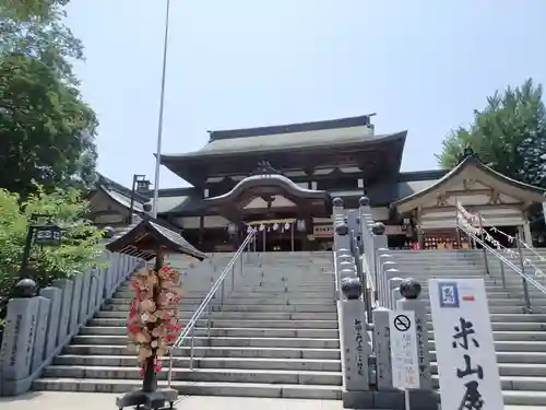 伊豫豆比古命神社の本殿・本堂
