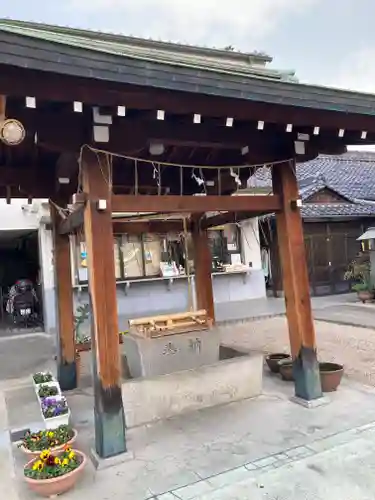 巽神社の手水