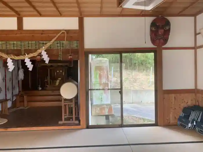 八雲神社の本殿