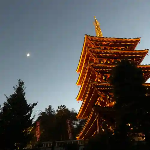 高幡不動尊　金剛寺の塔