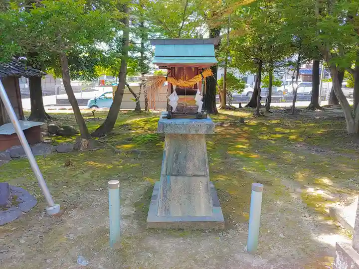 神明神社(光明寺神宮)の末社・摂社