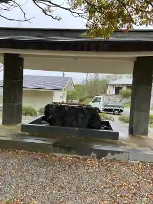鳥取縣護國神社の手水舎