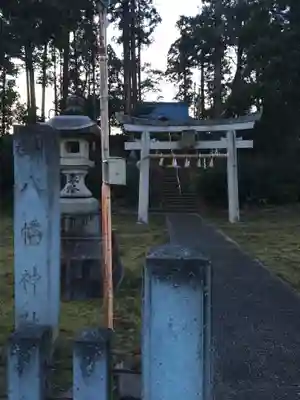 八幡神社（兜山古墳）の鳥居