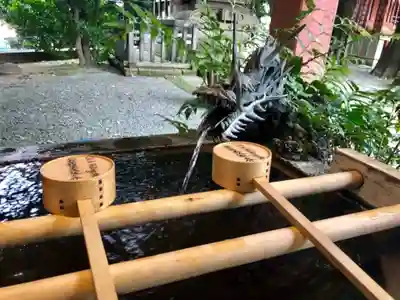 金王八幡宮の手水舎