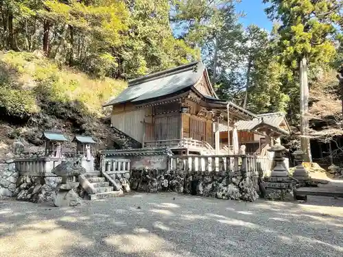 岩上神社(滋賀県)
