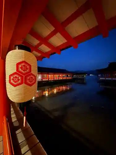 厳島神社(広島県)