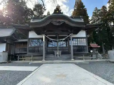 星神社の{uncategorized: "未分類", other: "その他", undefined: "問題あり", building: "その他建物", grave: "お墓", sacred_gate: "鳥居", guardian: "狛犬", statue: "像", buddha: "仏像", history: "歴史", nature: "自然", garden: "庭園", animal: "動物", pagoda: "塔", temizu: "手水舎", mountain_gate: "山門・神門", sanctuary: "本殿・本堂", subordinate: "末社・摂社", art: "芸術", scenery: "景色", jizo: "地蔵", ema: "絵馬", goshuin: "御朱印", omikuji: "おみくじ", items: "授与品その他", amulet: "お守り", goshuincho: "御朱印帳", eats: "食事", festival: "お祭り", votive_dance: "神楽", shichigosan: "七五三参", wedding: "結婚式", experience: "体験その他", initially: "初詣", around: "周辺", anti_infection: "感染症対策"}