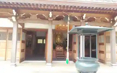 呑山観音寺の本殿・本堂