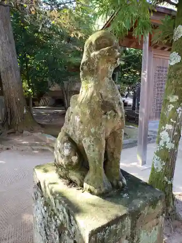 八重垣神社の狛犬