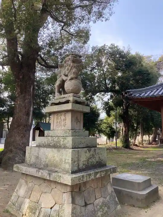 日招八幡大神社の狛犬