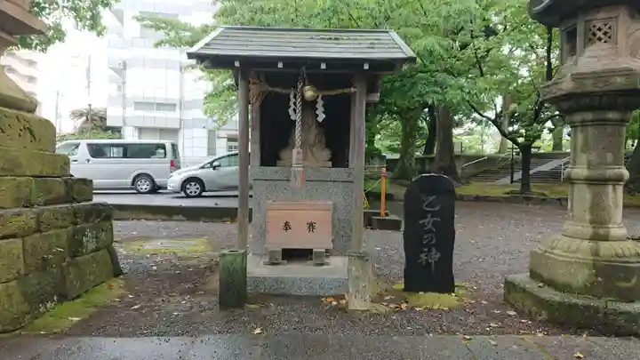八幡神社の末社・摂社