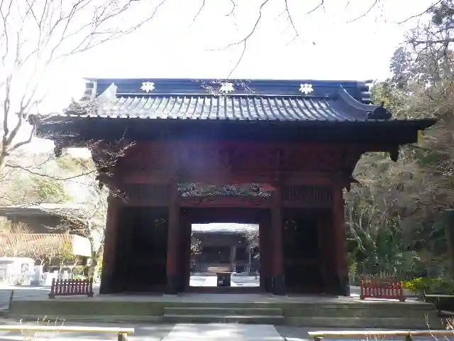 妙本寺の山門・神門