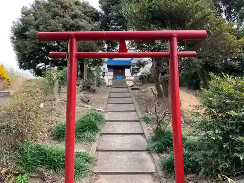 神社（名称不明）の鳥居