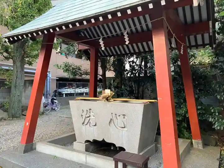 秋葉神社の手水舎