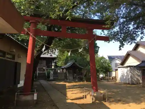 稲荷神社の鳥居