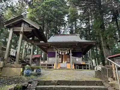 坪沼八幡神社の本殿・本堂