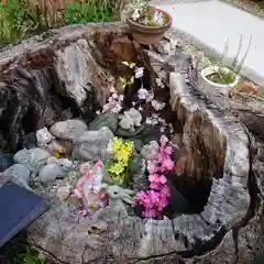 三輪神社の庭園