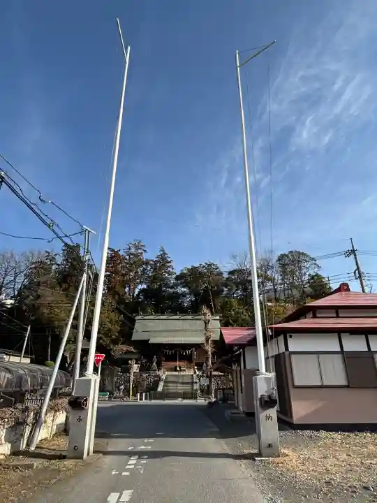 千ケ瀬神社の{uncategorized: "未分類", other: "その他", undefined: "問題あり", building: "その他建物", grave: "お墓", sacred_gate: "鳥居", guardian: "狛犬", statue: "像", buddha: "仏像", history: "歴史", nature: "自然", garden: "庭園", animal: "動物", pagoda: "塔", temizu: "手水舎", mountain_gate: "山門・神門", sanctuary: "本殿・本堂", subordinate: "末社・摂社", art: "芸術", scenery: "景色", jizo: "地蔵", ema: "絵馬", goshuin: "御朱印", omikuji: "おみくじ", items: "授与品その他", amulet: "お守り", goshuincho: "御朱印帳", eats: "食事", festival: "お祭り", votive_dance: "神楽", shichigosan: "七五三参", wedding: "結婚式", experience: "体験その他", initially: "初詣", around: "周辺", anti_infection: "感染症対策"}