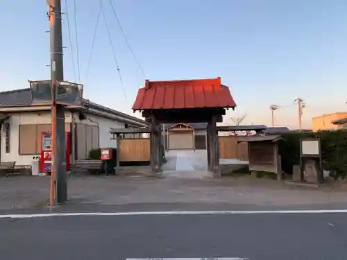 長徳寺の山門