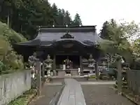 横峰寺の本殿・本堂