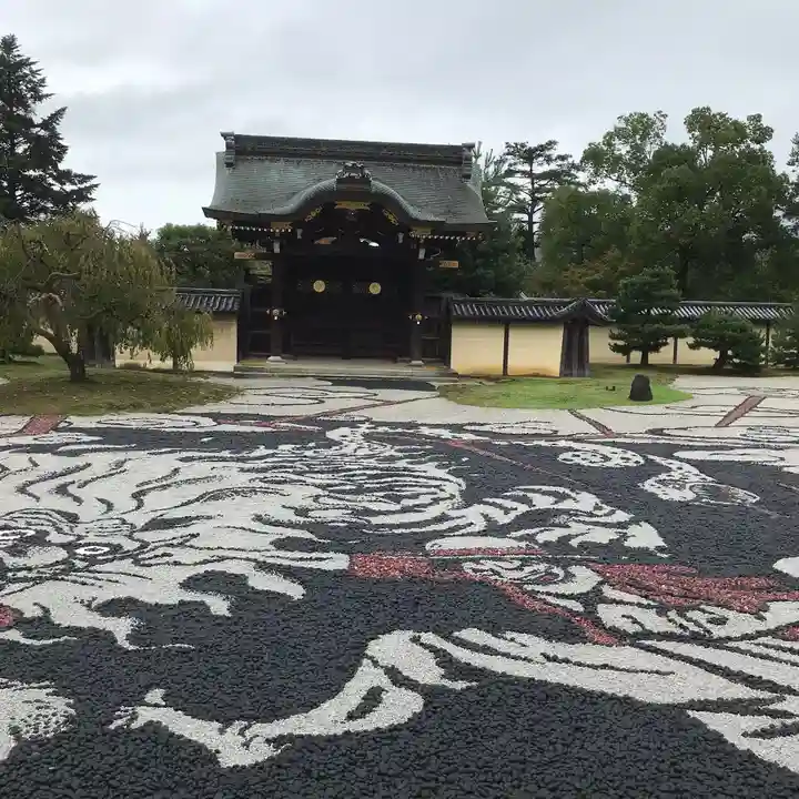 大覚寺の山門・神門