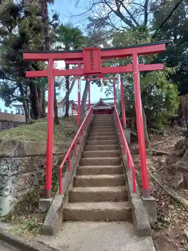 稲荷神社の鳥居