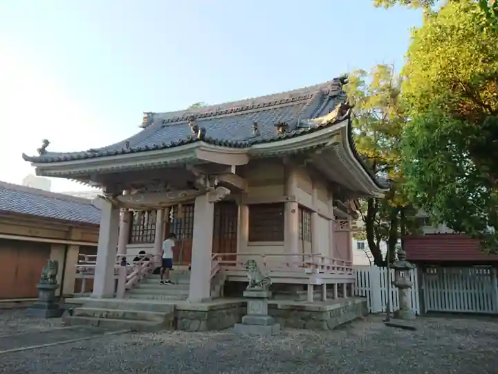 松山神社の本殿・本堂