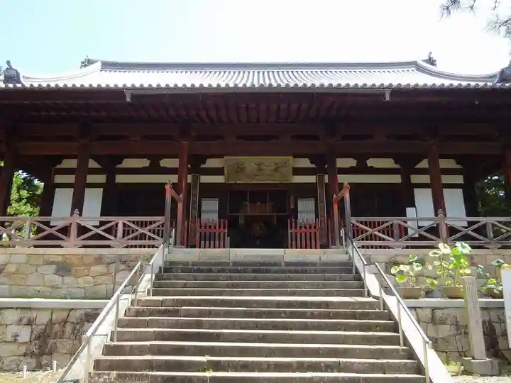 萬福寺の本殿・本堂