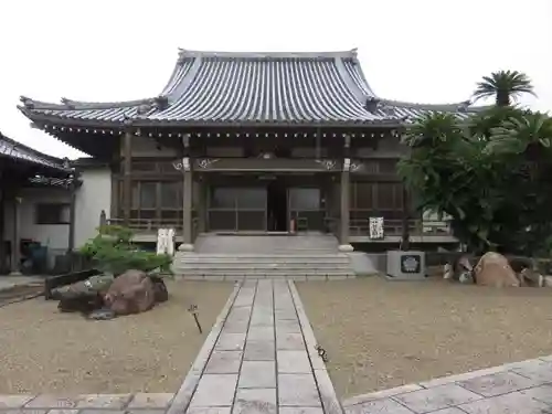雲居寺の本殿・本堂