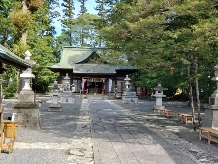 國魂神社の本殿・本堂