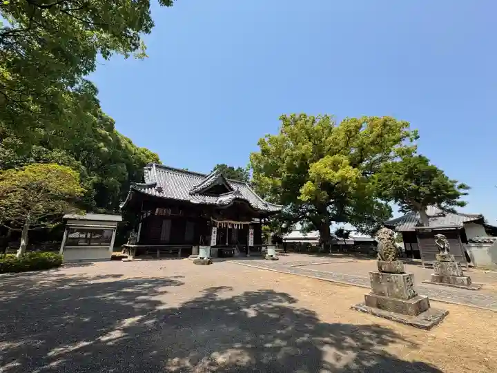 白峰宮の{uncategorized: "未分類", other: "その他", undefined: "問題あり", building: "その他建物", grave: "お墓", sacred_gate: "鳥居", guardian: "狛犬", statue: "像", buddha: "仏像", history: "歴史", nature: "自然", garden: "庭園", animal: "動物", pagoda: "塔", temizu: "手水舎", mountain_gate: "山門・神門", sanctuary: "本殿・本堂", subordinate: "末社・摂社", art: "芸術", scenery: "景色", jizo: "地蔵", ema: "絵馬", goshuin: "御朱印", omikuji: "おみくじ", items: "授与品その他", amulet: "お守り", goshuincho: "御朱印帳", eats: "食事", festival: "お祭り", votive_dance: "神楽", shichigosan: "七五三参", wedding: "結婚式", experience: "体験その他", initially: "初詣", around: "周辺", anti_infection: "感染症対策"}
