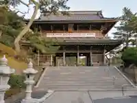 誕生寺の山門・神門