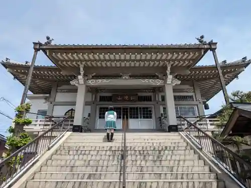 円盛寺の本殿・本堂