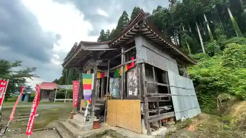 慈雲山　明学院の本殿