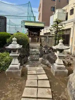 御嶽神社の{uncategorized: "未分類", other: "その他", undefined: "問題あり", building: "その他建物", grave: "お墓", sacred_gate: "鳥居", guardian: "狛犬", statue: "像", buddha: "仏像", history: "歴史", nature: "自然", garden: "庭園", animal: "動物", pagoda: "塔", temizu: "手水舎", mountain_gate: "山門・神門", sanctuary: "本殿・本堂", subordinate: "末社・摂社", art: "芸術", scenery: "景色", jizo: "地蔵", ema: "絵馬", goshuin: "御朱印", omikuji: "おみくじ", items: "授与品その他", amulet: "お守り", goshuincho: "御朱印帳", eats: "食事", festival: "お祭り", votive_dance: "神楽", shichigosan: "七五三参", wedding: "結婚式", experience: "体験その他", initially: "初詣", around: "周辺", anti_infection: "感染症対策"}