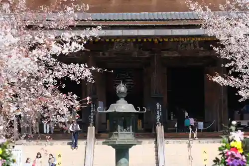 金峯山寺の本殿