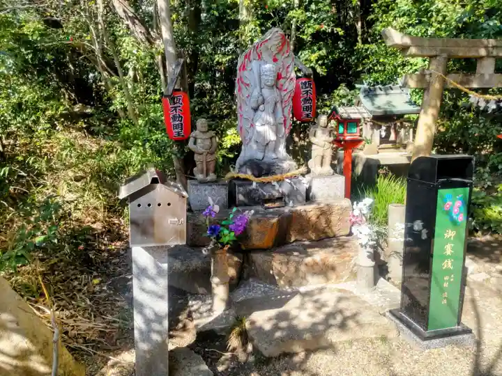 越木岩神社(兵庫県)