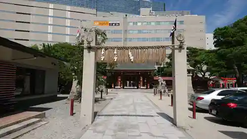 警固神社の鳥居