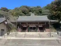 石見国一宮 物部神社の{uncategorized: "未分類", other: "その他", undefined: "問題あり", building: "その他建物", grave: "お墓", sacred_gate: "鳥居", guardian: "狛犬", statue: "像", buddha: "仏像", history: "歴史", nature: "自然", garden: "庭園", animal: "動物", pagoda: "塔", temizu: "手水舎", mountain_gate: "山門・神門", sanctuary: "本殿・本堂", subordinate: "末社・摂社", art: "芸術", scenery: "景色", jizo: "地蔵", ema: "絵馬", goshuin: "御朱印", omikuji: "おみくじ", items: "授与品その他", amulet: "お守り", goshuincho: "御朱印帳", eats: "食事", festival: "お祭り", votive_dance: "神楽", shichigosan: "七五三参", wedding: "結婚式", experience: "体験その他", initially: "初詣", around: "周辺", anti_infection: "感染症対策"}