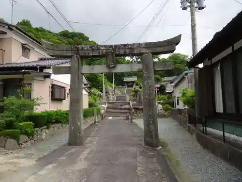 綾部八幡神社の鳥居