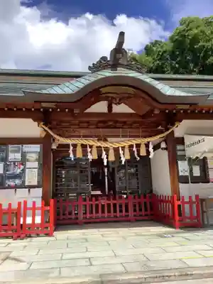 新羅神社の本殿・本堂