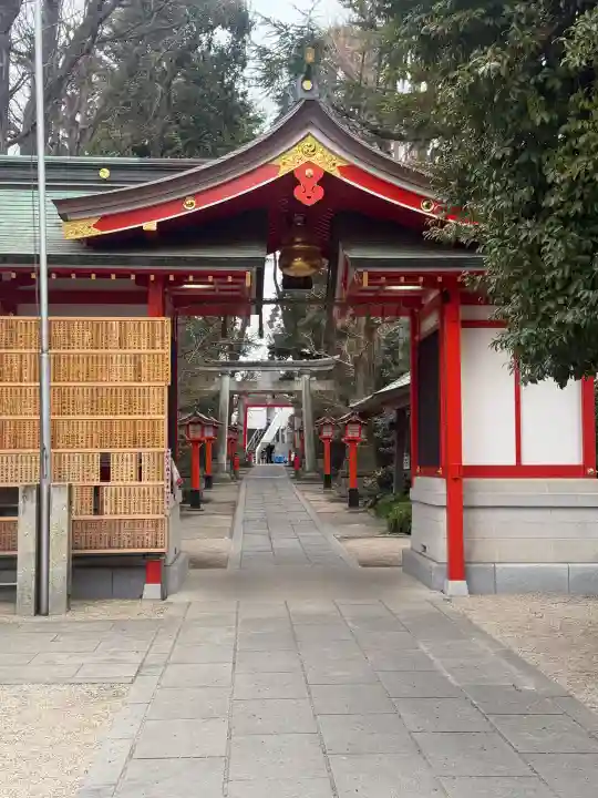 馬橋稲荷神社の{uncategorized: "未分類", other: "その他", undefined: "問題あり", building: "その他建物", grave: "お墓", sacred_gate: "鳥居", guardian: "狛犬", statue: "像", buddha: "仏像", history: "歴史", nature: "自然", garden: "庭園", animal: "動物", pagoda: "塔", temizu: "手水舎", mountain_gate: "山門・神門", sanctuary: "本殿・本堂", subordinate: "末社・摂社", art: "芸術", scenery: "景色", jizo: "地蔵", ema: "絵馬", goshuin: "御朱印", omikuji: "おみくじ", items: "授与品その他", amulet: "お守り", goshuincho: "御朱印帳", eats: "食事", festival: "お祭り", votive_dance: "神楽", shichigosan: "七五三参", wedding: "結婚式", experience: "体験その他", initially: "初詣", around: "周辺", anti_infection: "感染症対策"}
