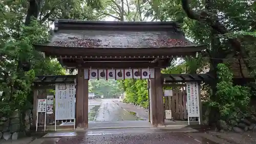 砥鹿神社（里宮）の山門