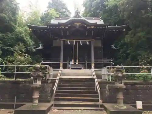 西八朔杉山神社の本殿・本堂