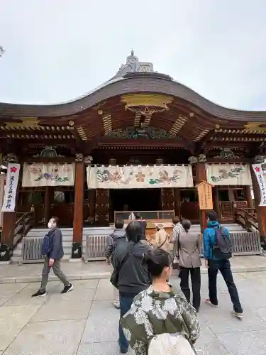 湯島天満宮の{uncategorized: "未分類", other: "その他", undefined: "問題あり", building: "その他建物", grave: "お墓", sacred_gate: "鳥居", guardian: "狛犬", statue: "像", buddha: "仏像", history: "歴史", nature: "自然", garden: "庭園", animal: "動物", pagoda: "塔", temizu: "手水舎", mountain_gate: "山門・神門", sanctuary: "本殿・本堂", subordinate: "末社・摂社", art: "芸術", scenery: "景色", jizo: "地蔵", ema: "絵馬", goshuin: "御朱印", omikuji: "おみくじ", items: "授与品その他", amulet: "お守り", goshuincho: "御朱印帳", eats: "食事", festival: "お祭り", votive_dance: "神楽", shichigosan: "七五三参", wedding: "結婚式", experience: "体験その他", initially: "初詣", around: "周辺", anti_infection: "感染症対策"}